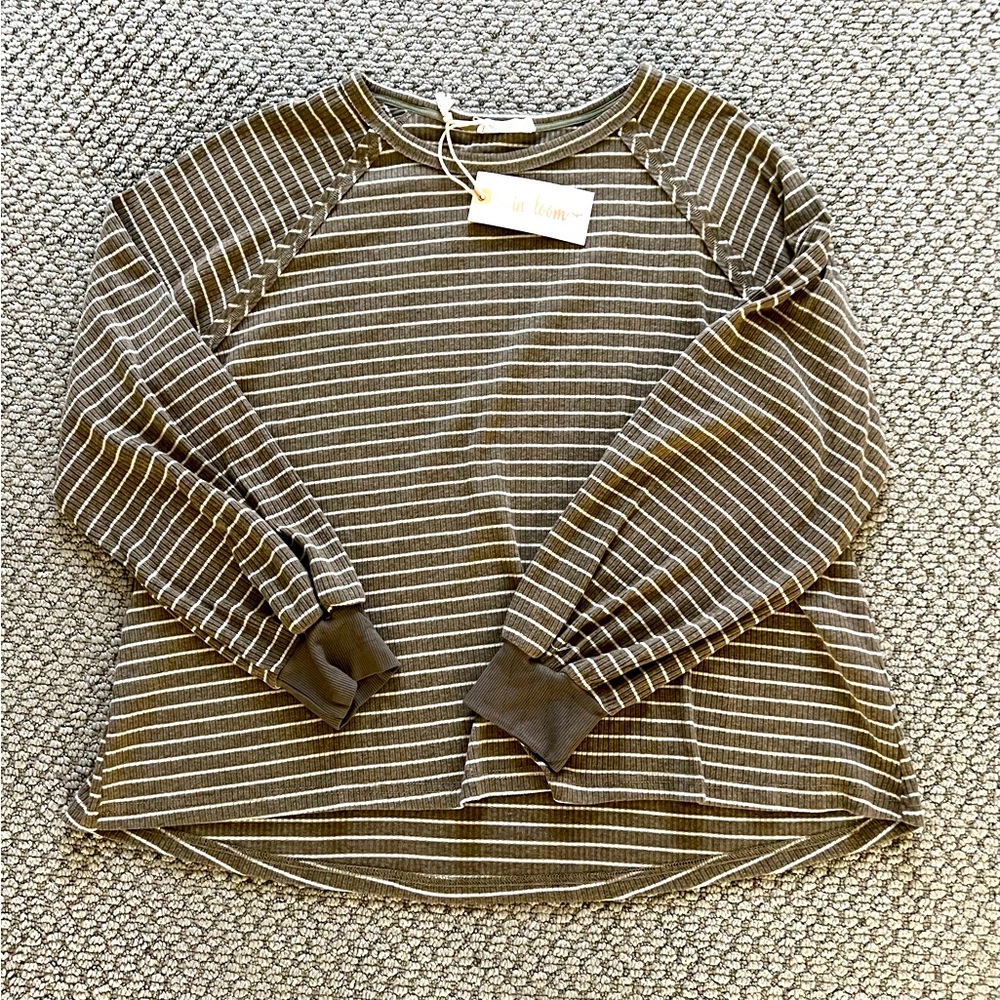 In loom long sleeve top